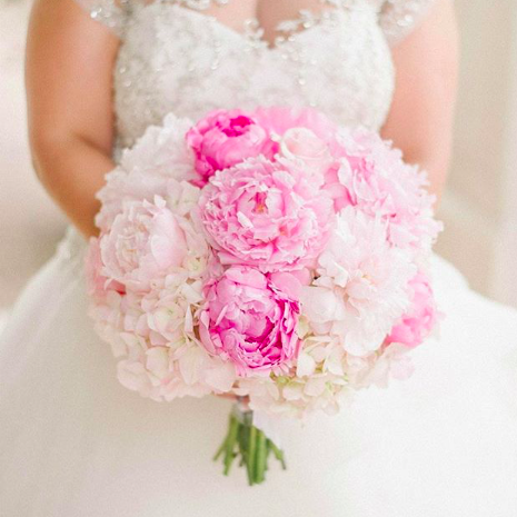 Bukiet ślubny z różowych kwiatów - zdjęcie 6
