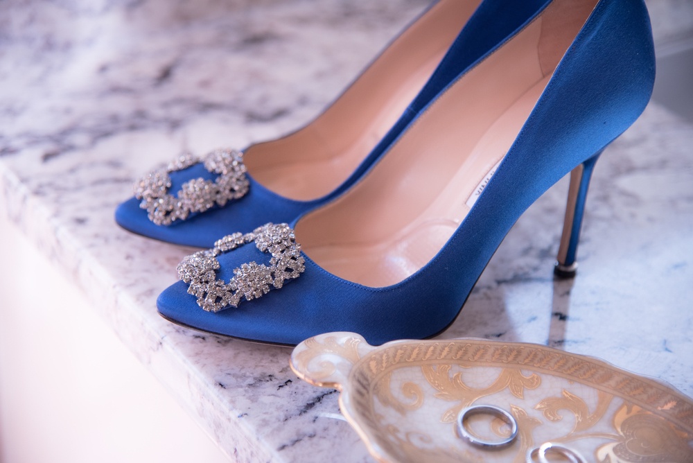 niebieskie buty ślubne